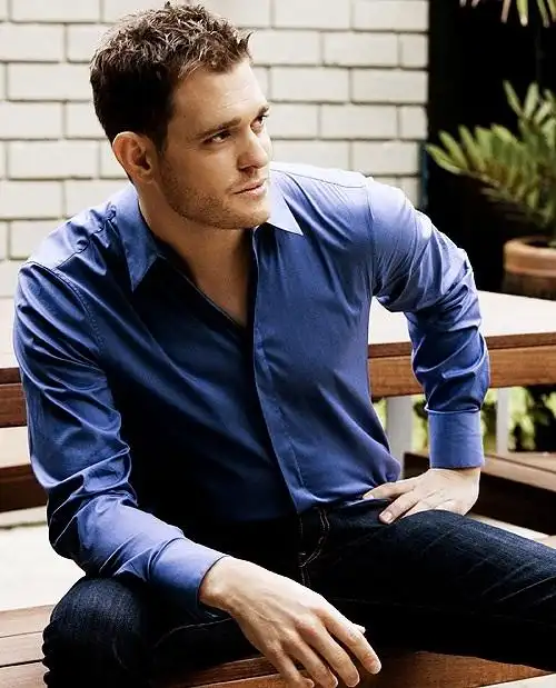 国际加拿大型男歌手michaelbuble惨被锁大雕