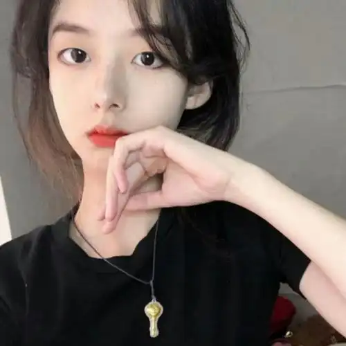 超好看的女生头像