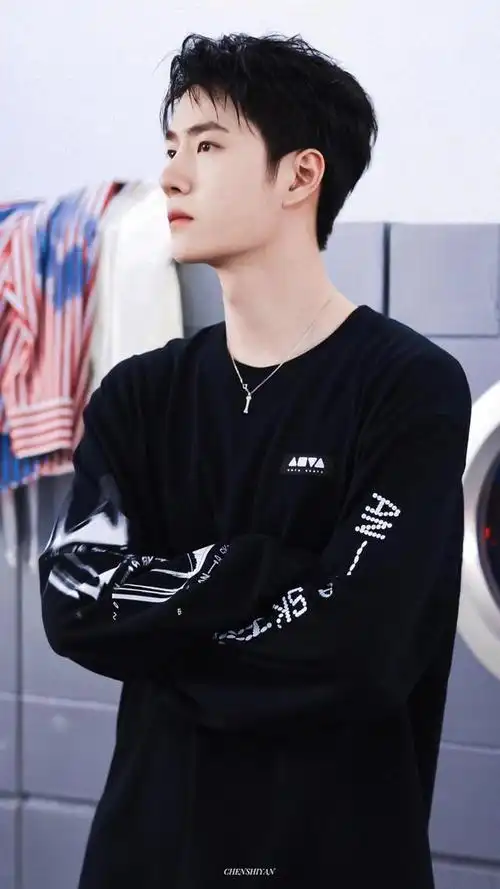 王一博全身照高清壁纸(王一博全身照高清壁纸)-海纳网