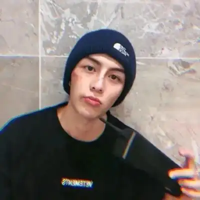 超酷成熟真人唯美男生头像_微信头像_我要个性网