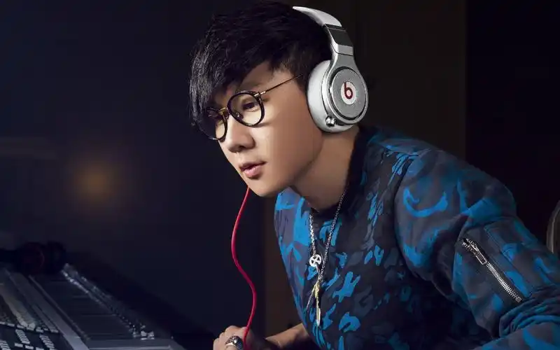 【mv】jj林俊杰 - 不为谁而作的歌 official music video 1080p_哔哩