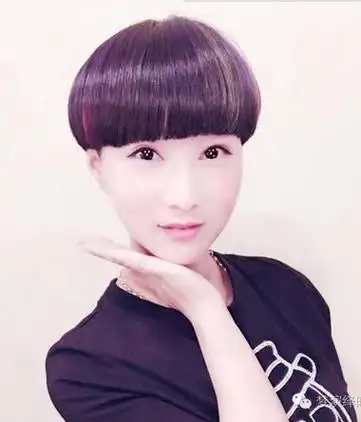 时尚女生短发盖头 2021最新短发盖盖头和颜色一样重要哦