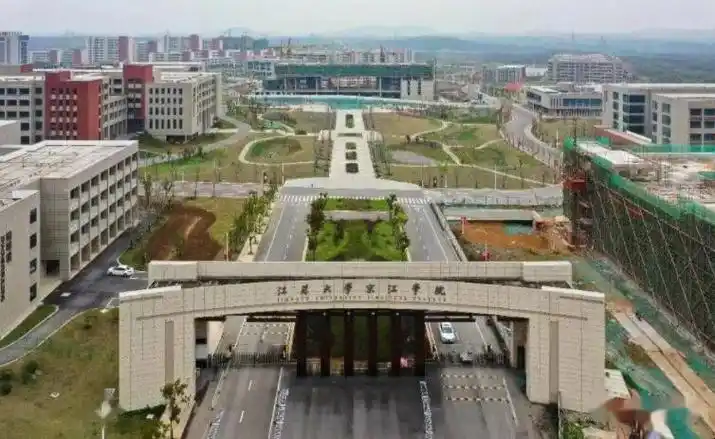 江苏大学京江学院是几本