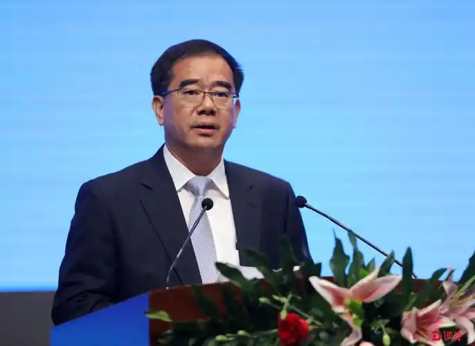 东莞市委书记市长当推销员签约金额超4000亿元