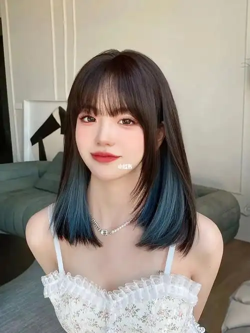 挂耳染短发适合不敢染全头或者追求个性时尚