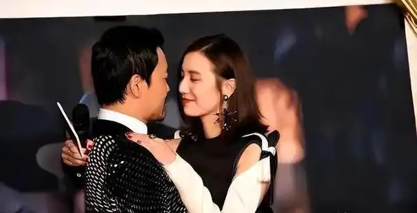 事实证明43岁的宋佳已经走上了一条康庄大道