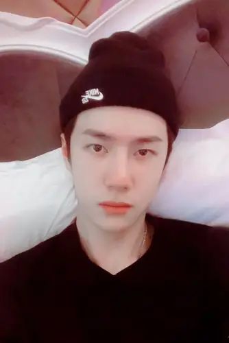 王一博的自拍小合集