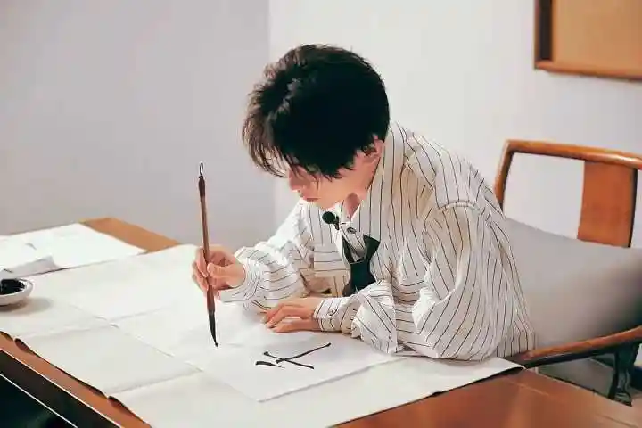 易烊千玺真的没有槽点吗?