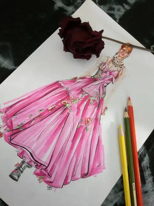 服装中礼服的马克笔手绘练习