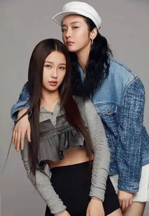 赵小棠买了100张虞书欣新ep