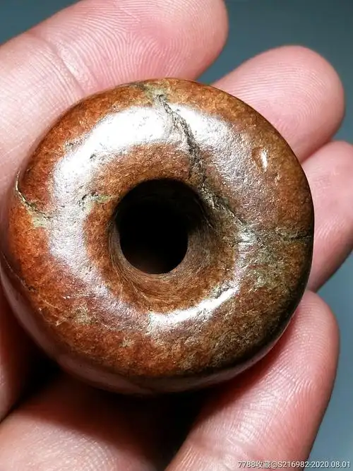 红山文化时期玉勒珠