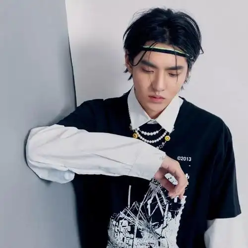 被吴亦凡aaprocky带火的珍珠项链你一条都没有