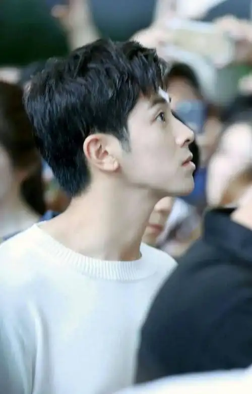 活跃本组61文艺复兴61安利允在专楼粉黑勿入