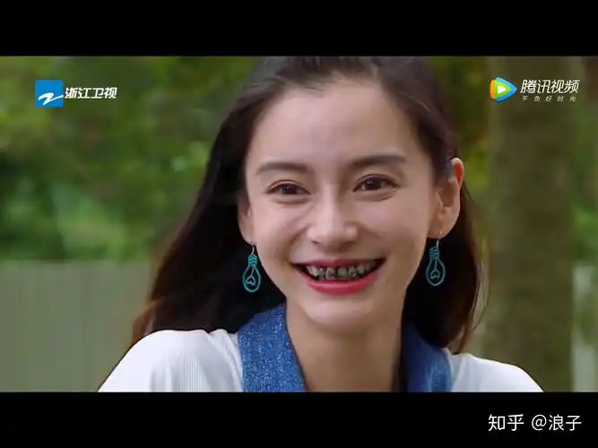 有没有觉得杨颖angelababy的脸最近垮了