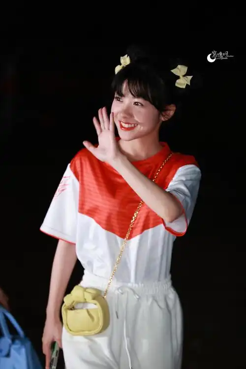 元气甜妹小七赖美云录制路透更新ing