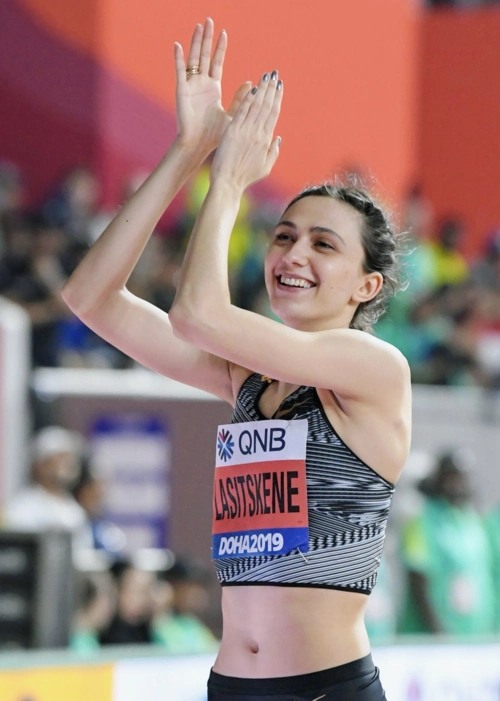 俄罗斯跳高女皇逆转夺冠!气质惊艳无数网友