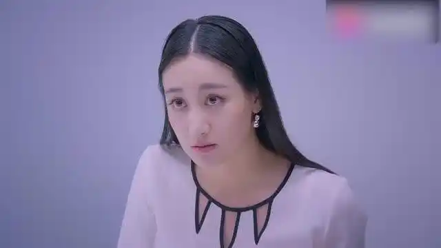 克拉恋人:米美丽见到了心目中的白马王子,王子对她微微一笑