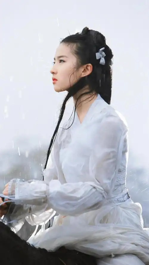 刘亦菲的古装造型小龙女漂亮聂小倩仙气看到无情爱了