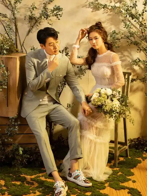 2020必拍的纪实内景ins风室内婚纱照