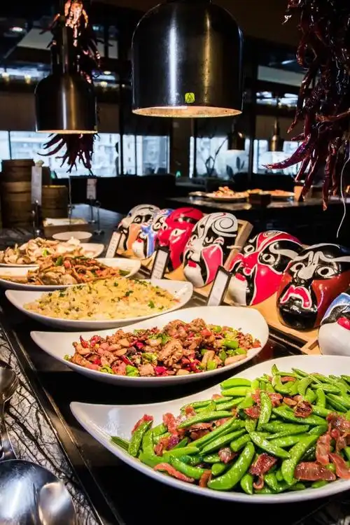 158抢磐基希尔顿一大一小午餐自助餐券海鲜刺身闽南热菜西式甜品100