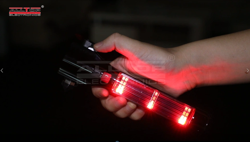 多功能手电筒|影视|短片|淋浴房安装动画_原创作品-站酷zcool