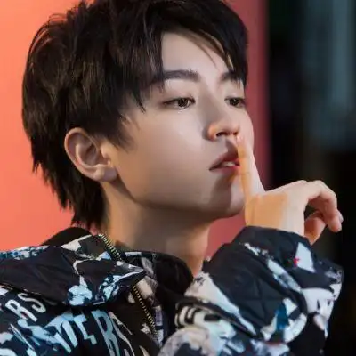 最新王俊凯帅气头像 tfboys头像王俊凯要帅气的 - 高清头像 - 潮人