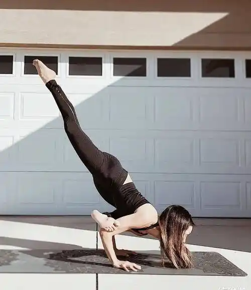 36岁王珞丹开挂了!