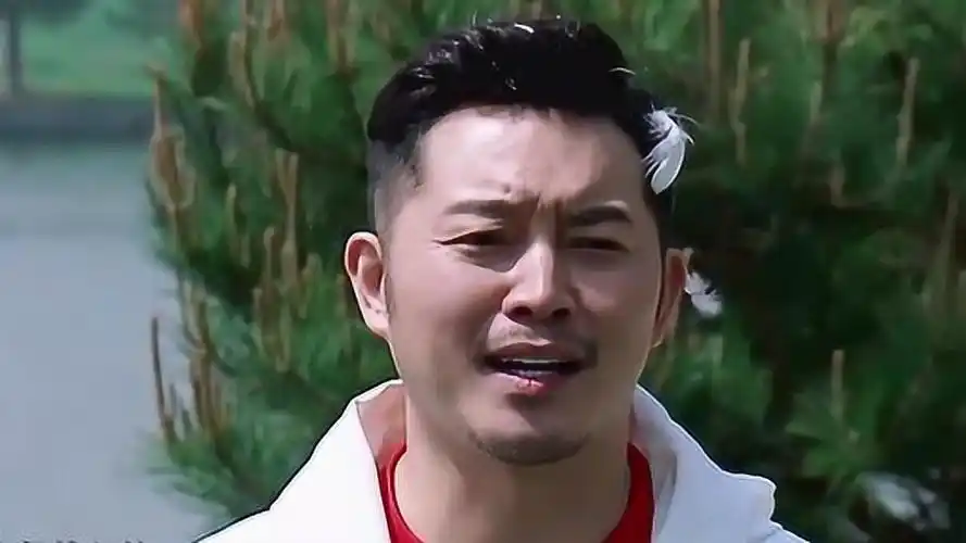 军艺校草沙溢来啦,为降低游戏难度竟然自称是女生