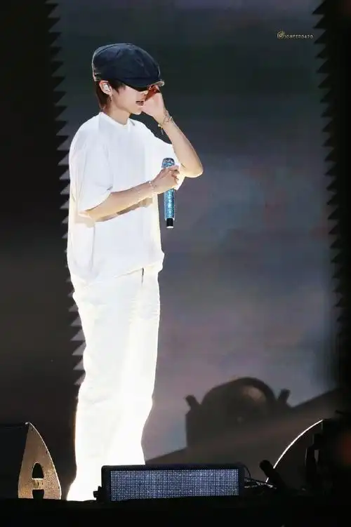 刘雨昕美好星球音乐节