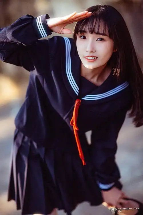 校服照片这样拍青春有活力人像拍摄技巧