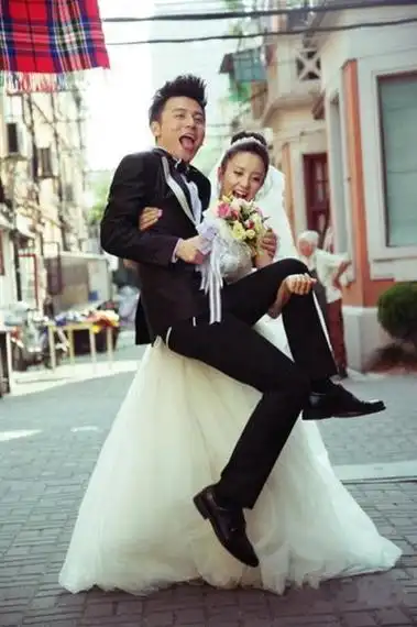 晒幸福 >> 婚纱照 照片数:7p 照片数:0p 照片数:5p 照片数:5p 照片数