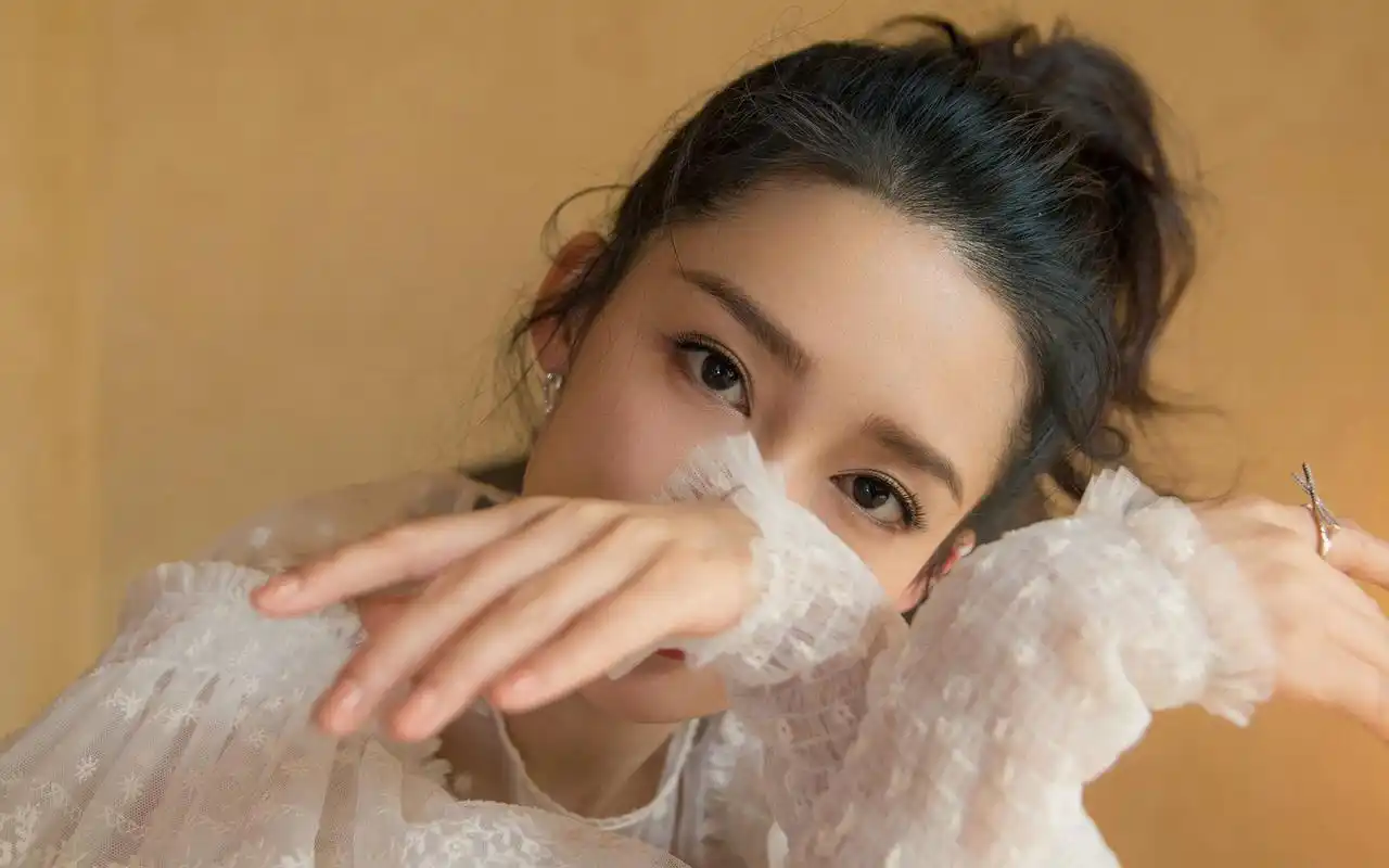 李沁仙气和室写真高清桌面壁纸