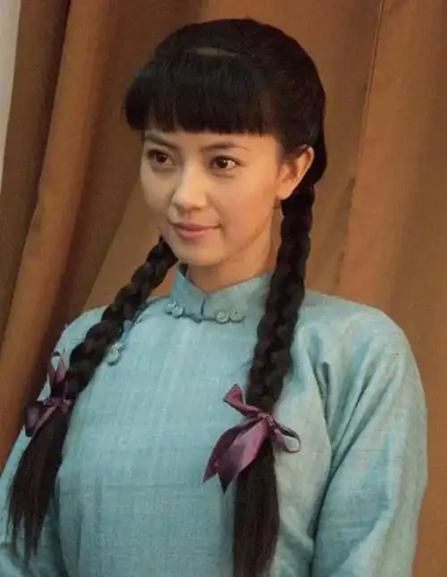 高圆圆出演《爱无悔》成长转折,早年26岁合作成龙电影获提名