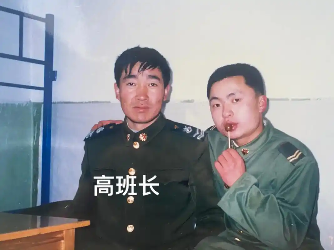 这都是我的班长,那时候我只有19岁,只有一个念头,就是当个好 - 抖音