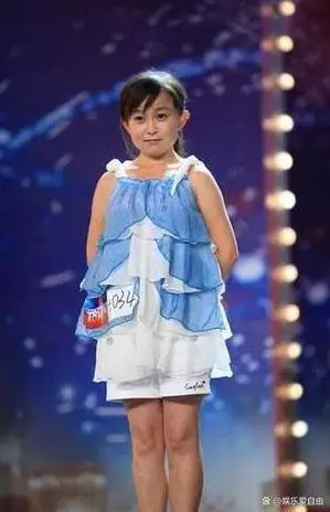 袖珍女朱洁结婚多年不敢要孩子如今过得怎样了