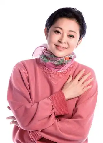 倪萍:转身都有新天地