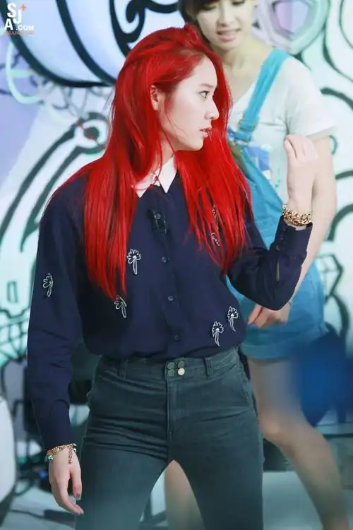 考古郑秀晶红发时期,我觉得好美