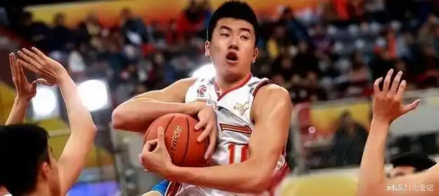 北控男篮闯进季后赛闵鹿蕾马布里杜锋备受关注