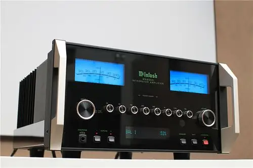 美国mcintosh麦景图ma9000更符合年轻人的需求和音乐审美