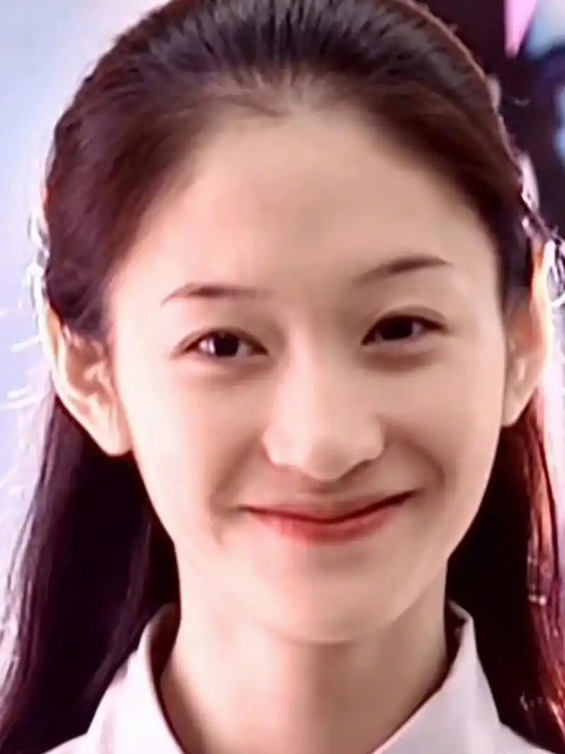 李小冉早期旧照#李小冉真是尝试过各种风格的造型!