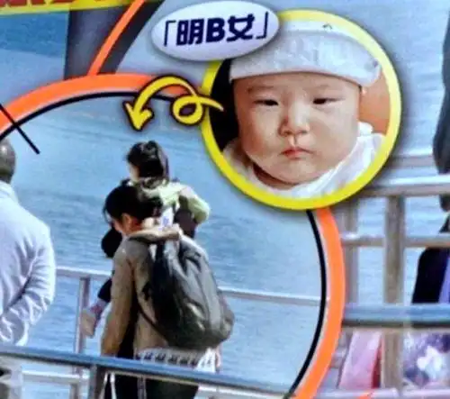 黎明一家三口罕见同框,三岁女儿长发披肩,明嫂被曝牛年追生儿子