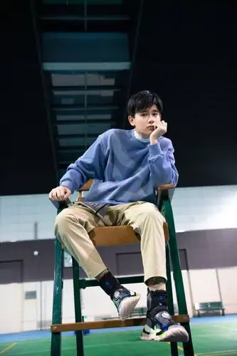 请把你相册里面你最喜欢一张胡先煦的照片晒出来吧