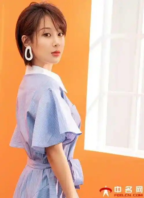 杨紫的短发怎么剪优雅知性独具淑女范