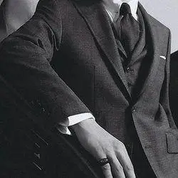 西装 头像 黑白