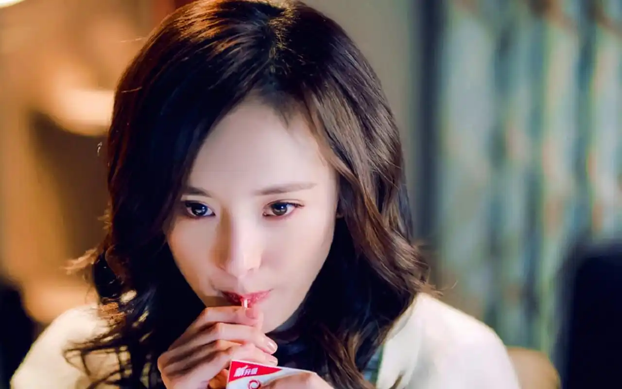 杨幂《谈判官》剧照图片桌面壁纸