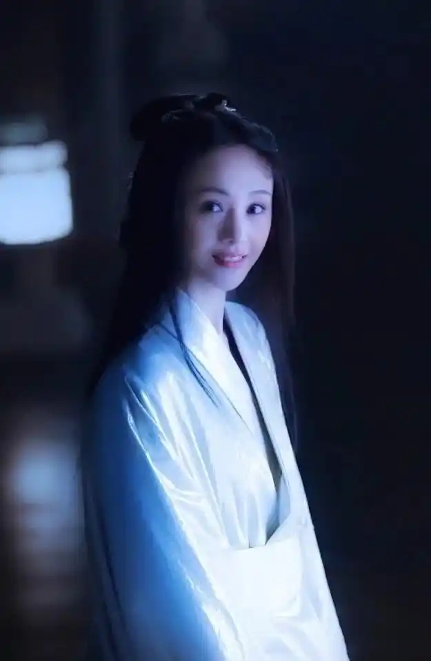 郑爽古装真的是一绝就算出演小倩也可以仙气十足惊艳到大家
