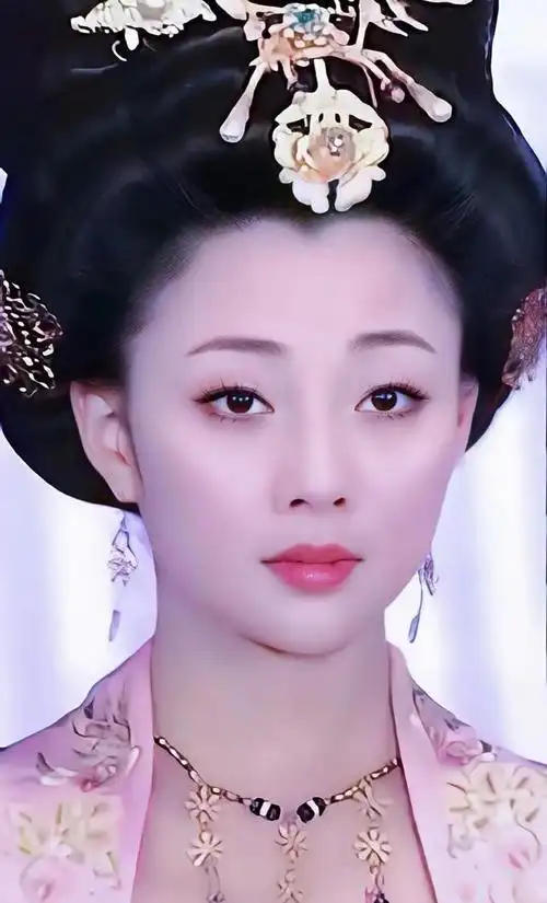 殷桃演的杨贵妃太漂亮了,楚楚可人!__财经头条