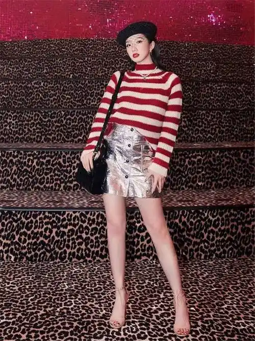 原创孟美岐造型太飒了牛仔外套配衬衫时尚又帅气看一眼就忘不了