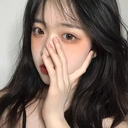 2019最潮最火的女生头像