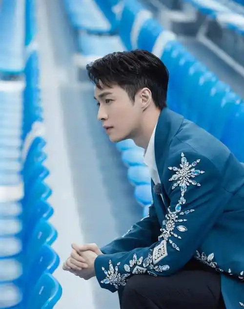 原创原创冬梦之约首期顶级音乐大秀张艺兴震撼来袭